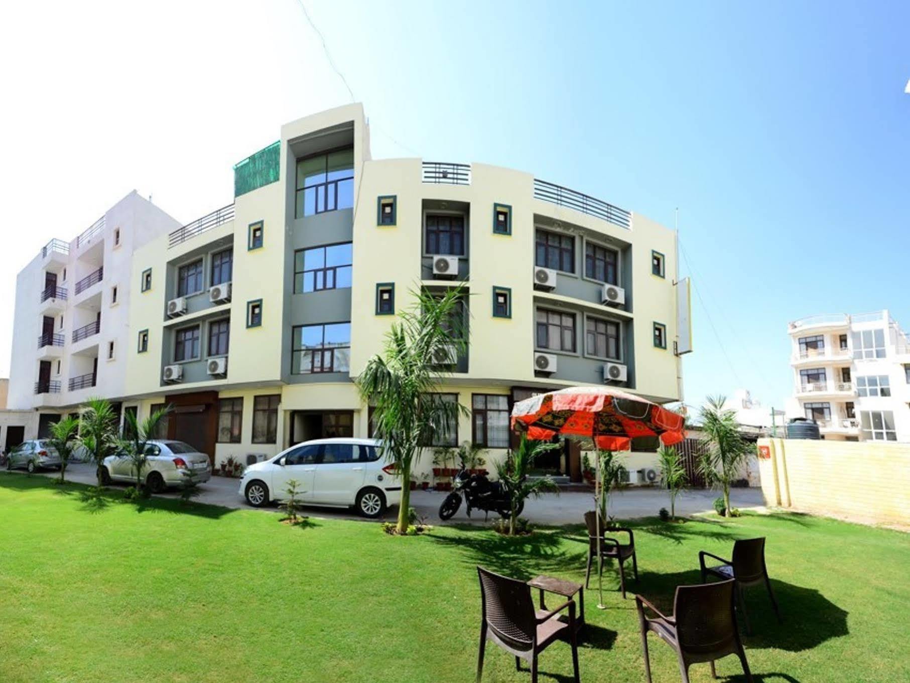 Hotel Olive & Blue - Govt Approved Hotel Near Delhi Airport New Delhi Eksteriør bilde